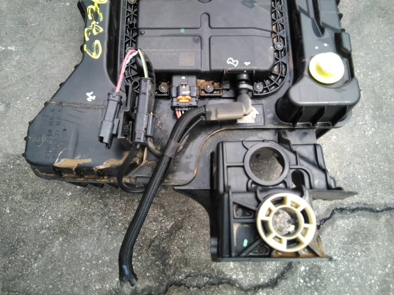 Recambio de adblue para opel grandland x excellence referencia OEM IAM P1002559 P1001677 P1-B5-16