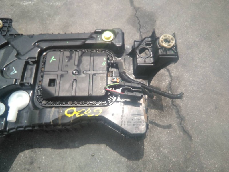 Recambio de adblue para opel grandland x excellence referencia OEM IAM P1002559 P1001677 P1-B5-16