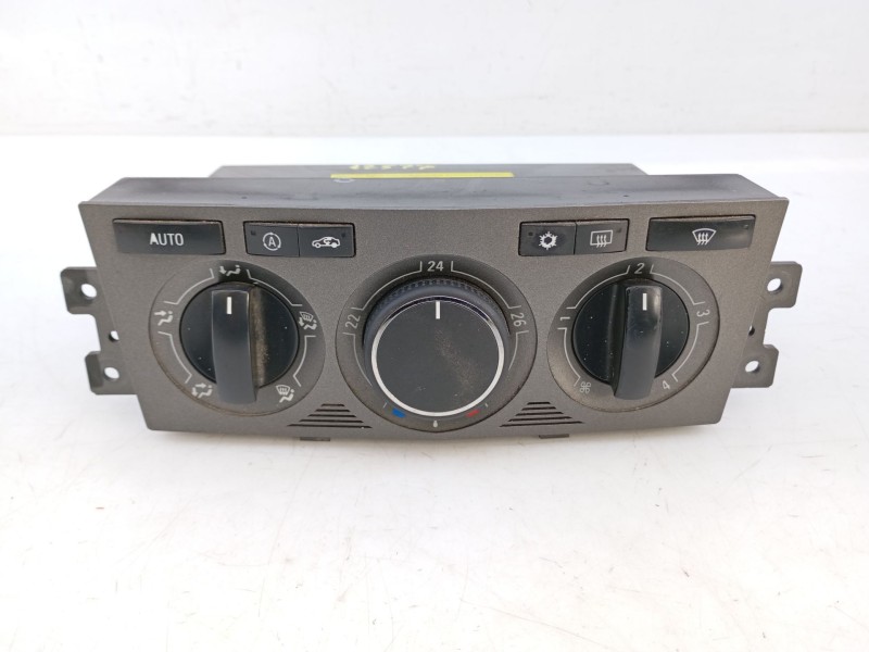 Recambio de mando climatizador para opel antara cosmo 4x4 referencia OEM IAM   