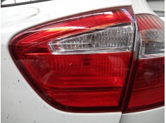 PILOTO TRASERO DERECHO PORTON 