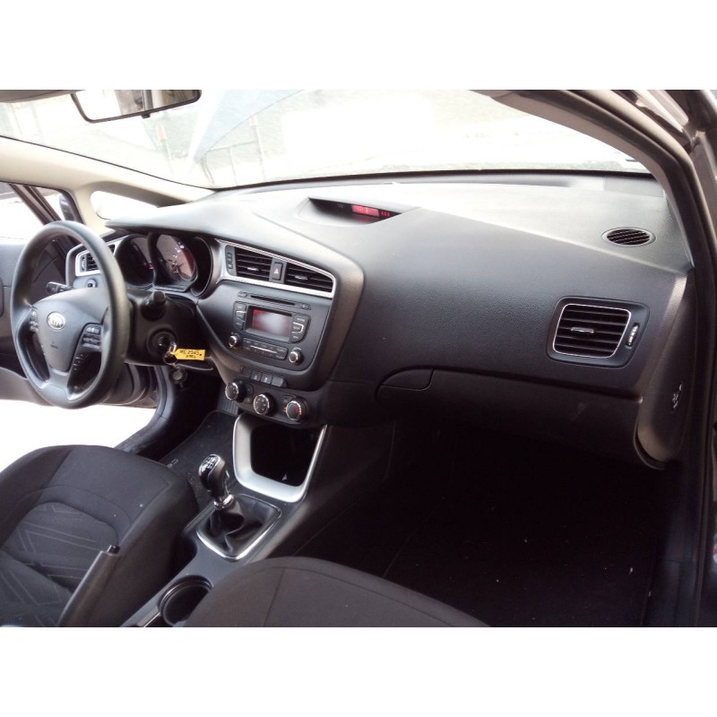 Recambio de kit airbag para kia cee´d drive referencia OEM IAM 95910A2750  