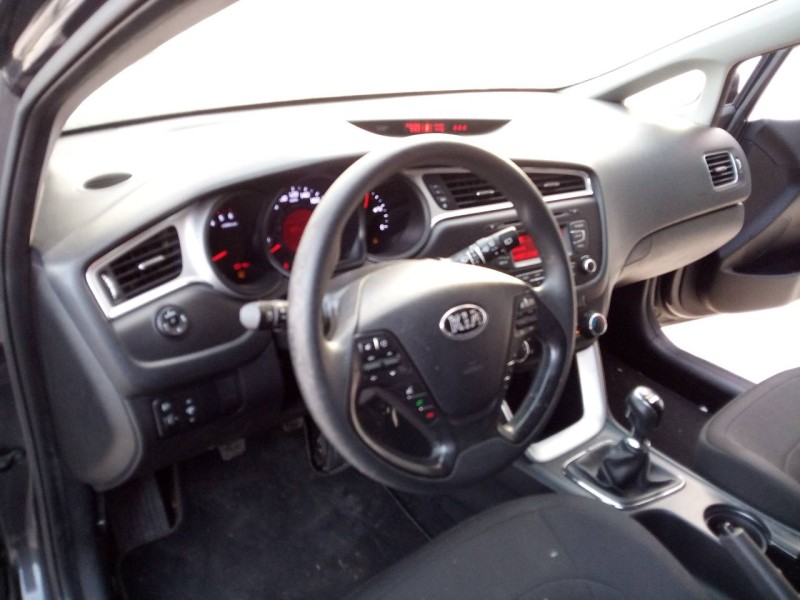 Recambio de kit airbag para kia cee´d drive referencia OEM IAM 95910A2750  