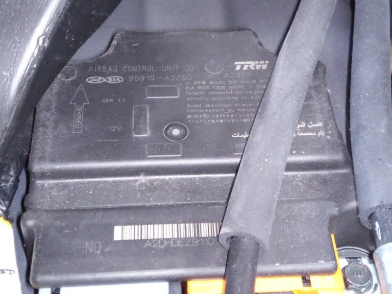 Recambio de kit airbag para kia cee´d drive referencia OEM IAM 95910A2750  