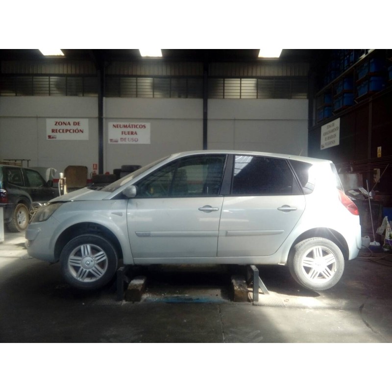 renault scenic ii del año 2003