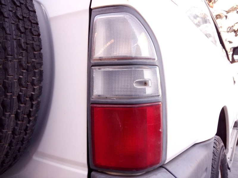 Recambio de piloto trasero derecho para toyota land cruiser (j9) td gx (3-ptas.) referencia OEM IAM   