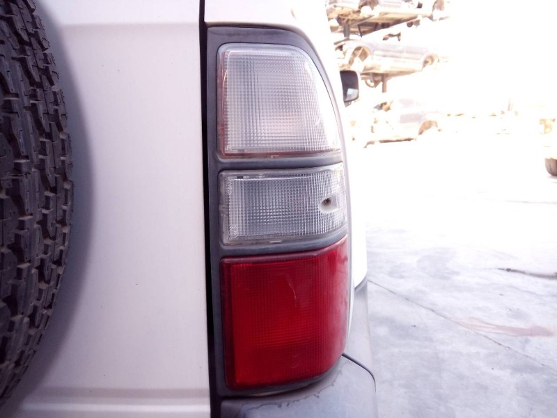 Recambio de piloto trasero derecho para toyota land cruiser (j9) td gx (3-ptas.) referencia OEM IAM   