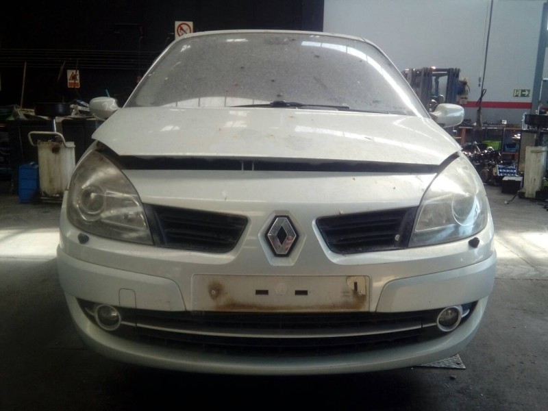 renault scenic ii del año 2003