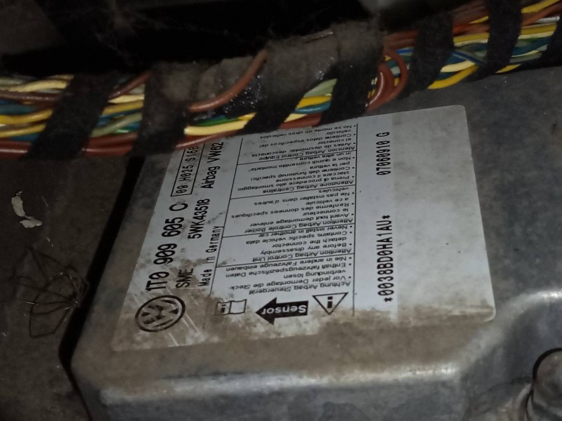 Recambio de kit airbag para volkswagen touran (1t2) advance referencia OEM IAM 1T0909605C  