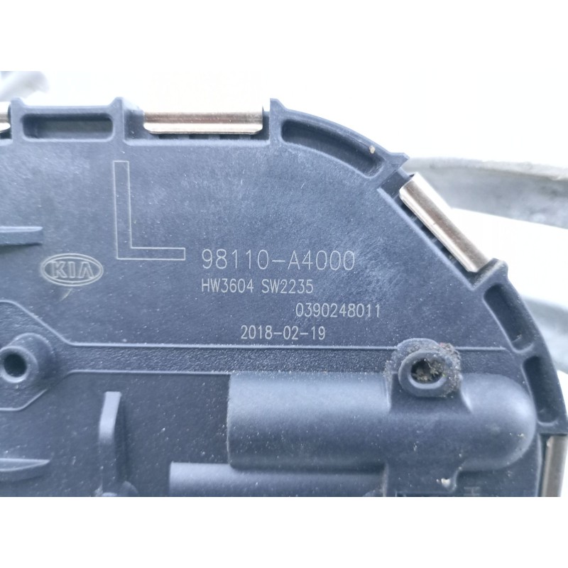 Recambio de motor limpia delantero para kia carens ( ) concep referencia OEM IAM 98110A4000  