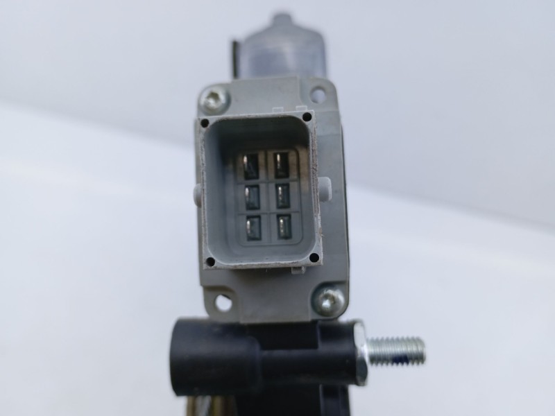 Recambio de elevalunas delantero derecho para fiat doblo ii (152) emotion referencia OEM IAM 51810879  