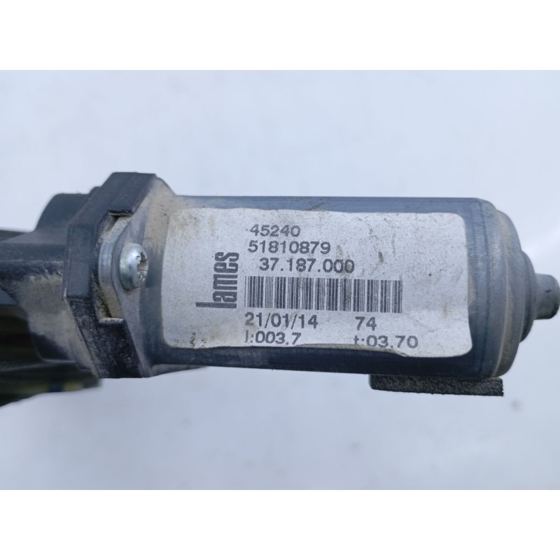 Recambio de elevalunas delantero derecho para fiat doblo ii (152) emotion referencia OEM IAM 51810879  