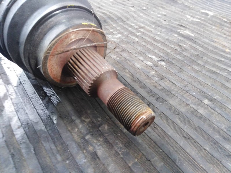 Recambio de transmision delantera derecha para mercedes-benz clase m (w164) referencia OEM IAM A1643302401  P1-A6-29