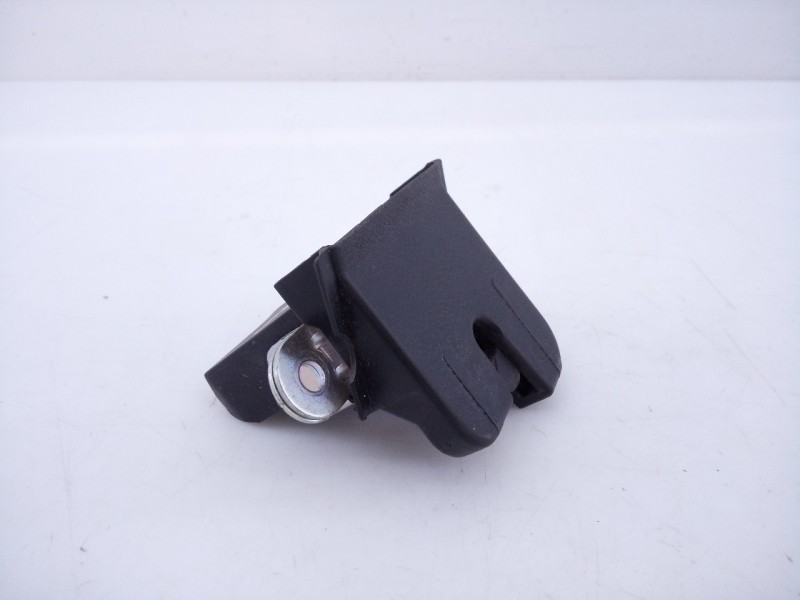 Recambio de cerradura maletero / porton para volkswagen golf vii lim. (bq1) sport referencia OEM IAM 5G6827505B  E1-A5-43-2