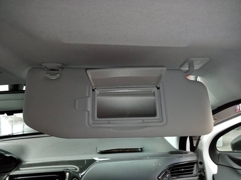Recambio de parasol derecho para peugeot 208 active referencia OEM IAM   