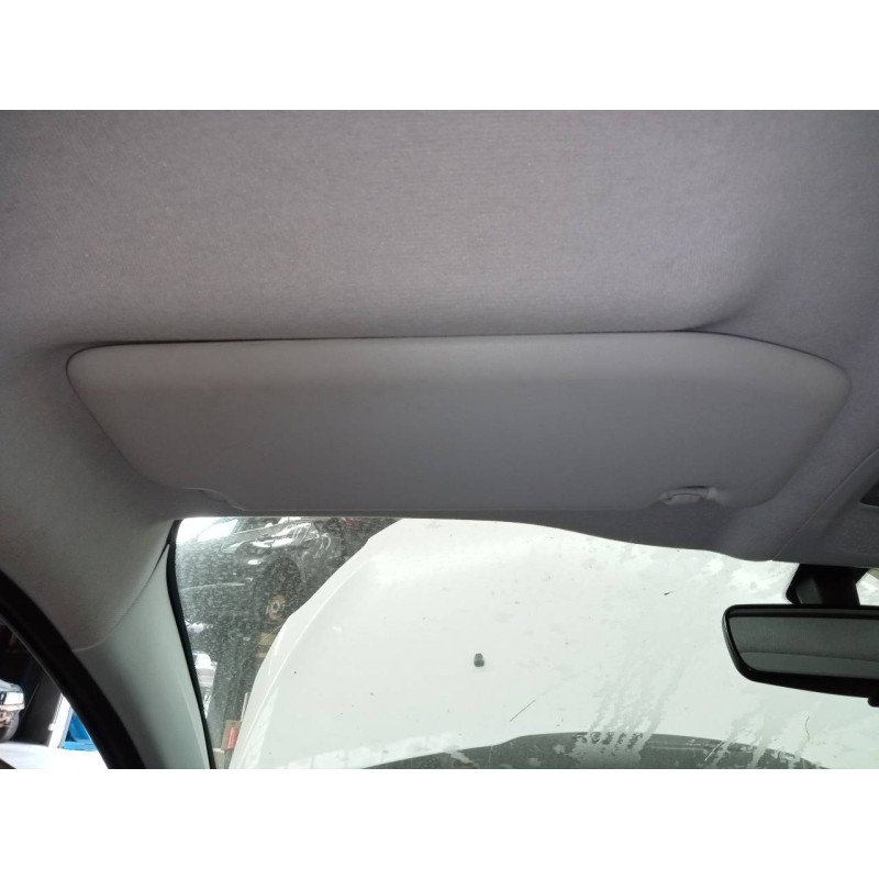 Recambio de parasol izquierdo para peugeot 208 active referencia OEM IAM   