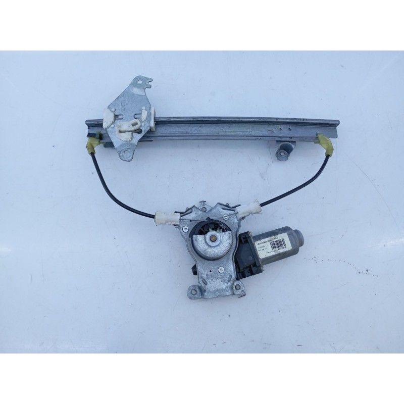 Recambio de elevalunas trasero derecho para nissan qashqai (j10) acenta referencia OEM IAM 402190A  