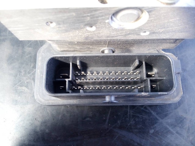 Recambio de abs para dacia sandero stepway referencia OEM IAM 476601203R 2265106516 P3-B8-24-2