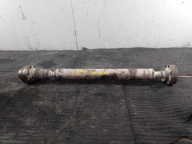 Recambio de transmision central para jeep gr.cherokee (wj/wg) 3.1 td laredo referencia OEM IAM   P1-B6-22