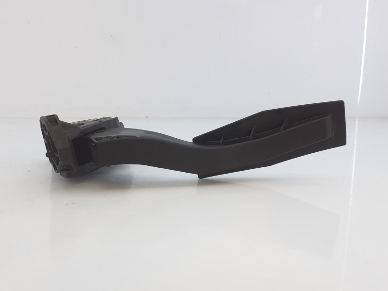 Recambio de pedal acelerador para opel insignia berlina cosmo referencia OEM IAM 6PV00976500 13237352 E3-A5-28-3