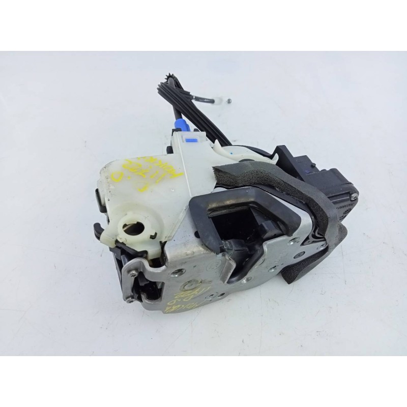 Recambio de cerradura puerta delantera derecha para opel mokka x excellence start/stop 4x4 referencia OEM IAM 136579523  E2-B6-6