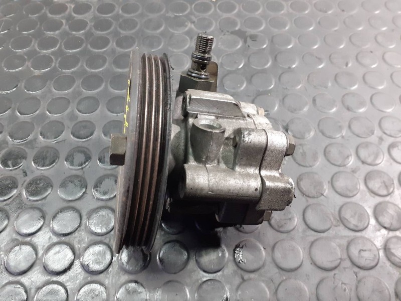 Recambio de bomba direccion para mitsubishi montero sport (k90) 2.5 td gls plus referencia OEM IAM MR448507  P3-B4-18-1