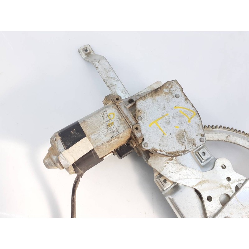 Recambio de elevalunas trasero derecho para land rover discovery (salljg/lj) tdi (5-ptas.) referencia OEM IAM 680237051  E1-B4-3