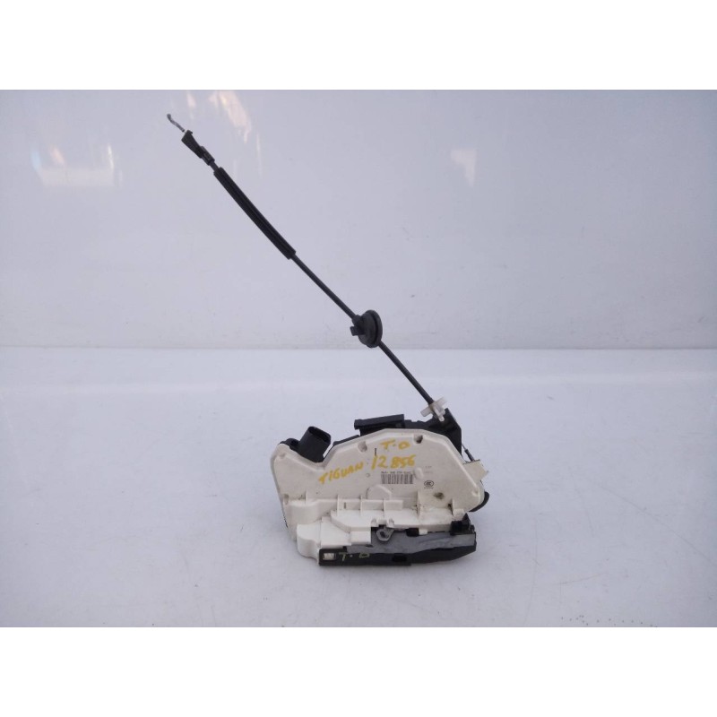 Recambio de cerradura puerta trasera derecha para volkswagen tiguan trendline plus referencia OEM IAM 5N0839016G  E1-A5-32-2