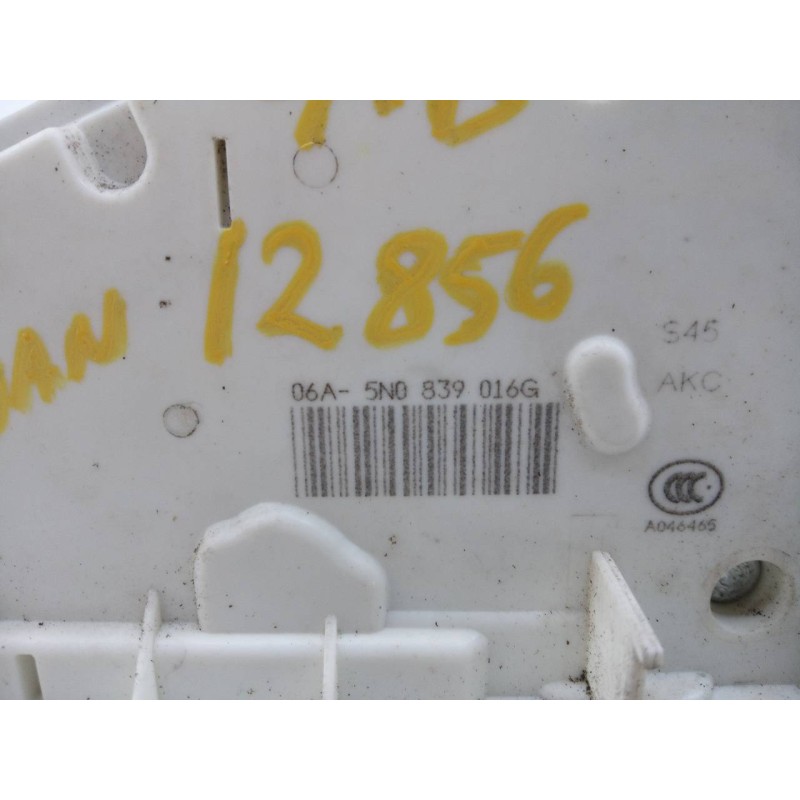 Recambio de cerradura puerta trasera derecha para volkswagen tiguan trendline plus referencia OEM IAM 5N0839016G  E1-A5-32-2