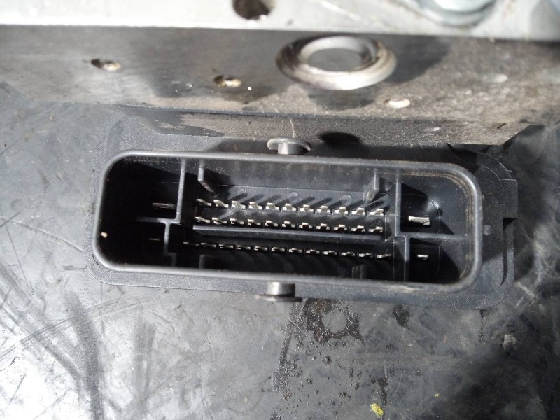 Recambio de abs para renault kadjar bose edition referencia OEM IAM 476601356R 269829 P3-B9-14-2