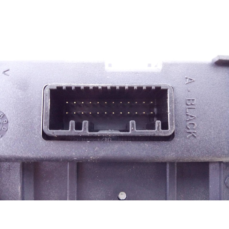 Recambio de modulo electronico para renault clio iv dynamique referencia OEM IAM 285905280R  E2-A1-33-2