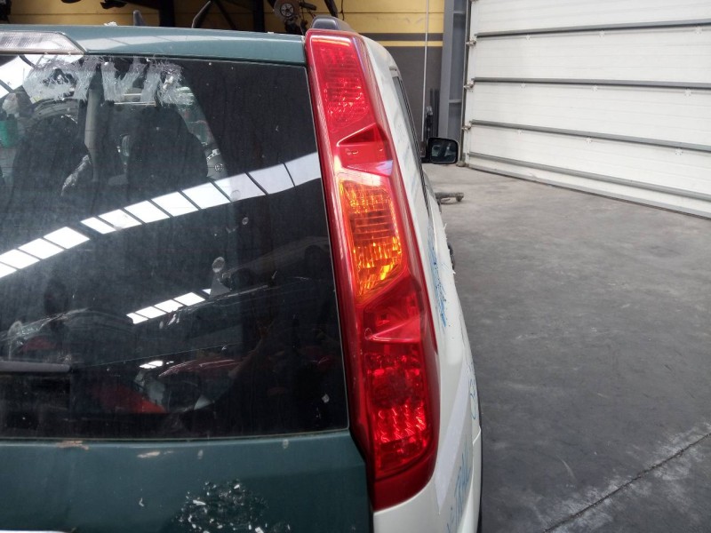 Recambio de piloto trasero derecho para nissan x-trail (t31) xe referencia OEM IAM   