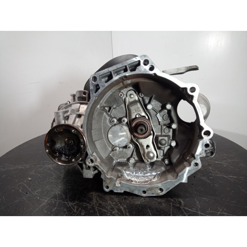 Recambio de caja cambios para skoda rapid active referencia OEM IAM QXR  M1-A1-115