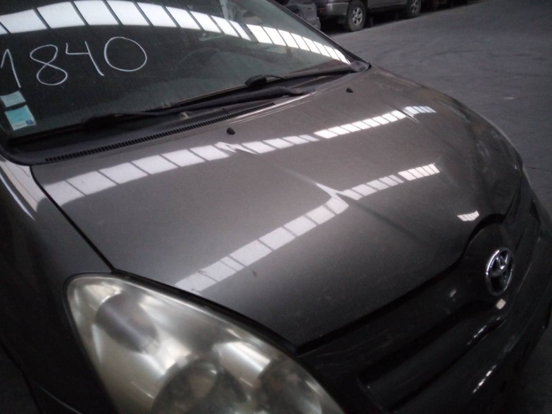 Recambio de capot para toyota corolla verso (r1) 2.2 d-4d luna referencia OEM IAM   
