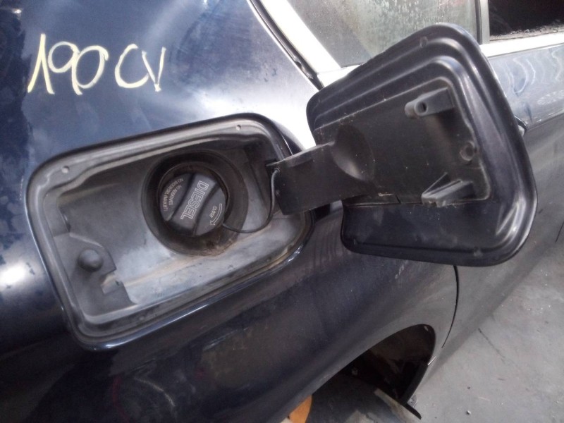 Recambio de tapa exterior combustible para bmw serie 5 lim. (f10) 530d referencia OEM IAM   