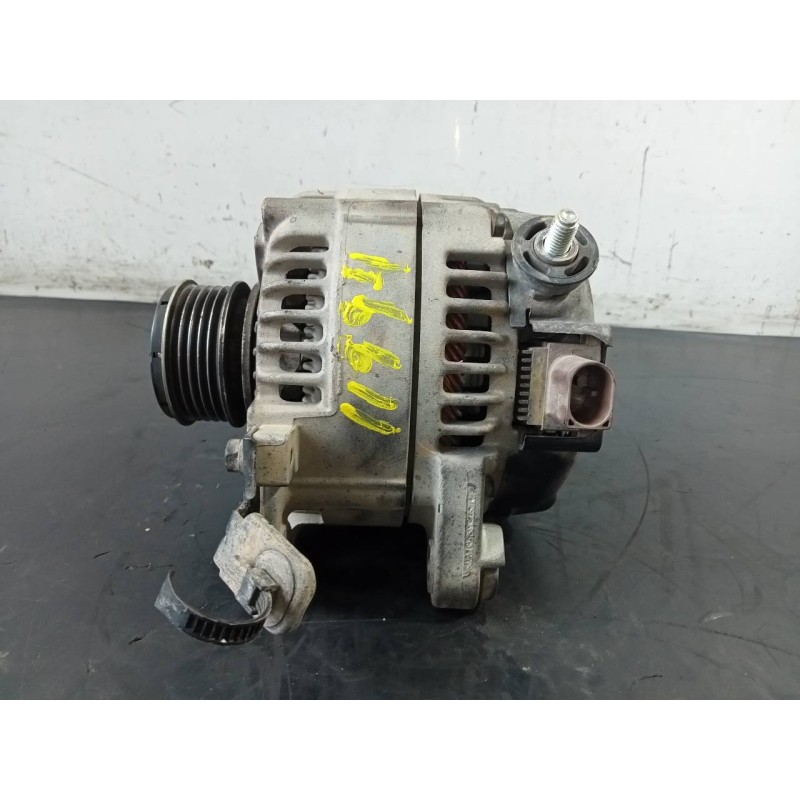 Recambio de alternador para kia sportage drive 4x2 referencia OEM IAM 373002A700 1042118840 P3-B5-5-3