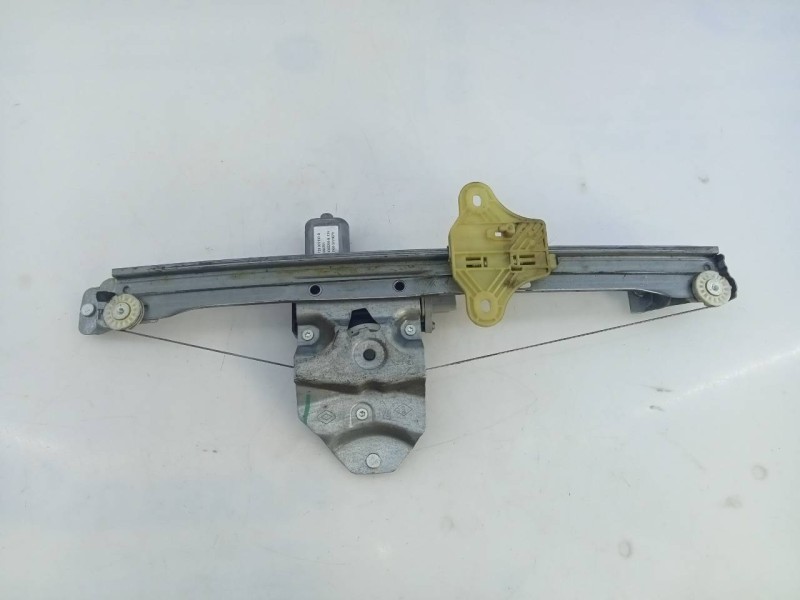 Recambio de elevalunas delantero izquierdo para renault clio iv dynamique referencia OEM IAM 807018534R  E1-A1-46-2