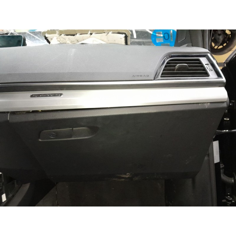 Recambio de guantera para audi q5 sportback (fyt) 45 tfsi quattro referencia OEM IAM   