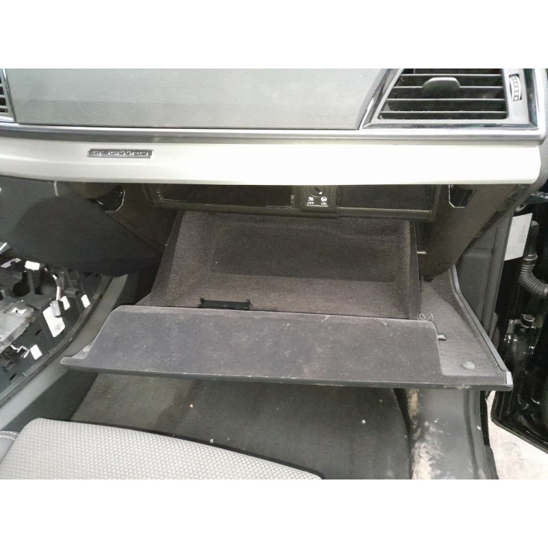 Recambio de guantera para audi q5 sportback (fyt) 45 tfsi quattro referencia OEM IAM   