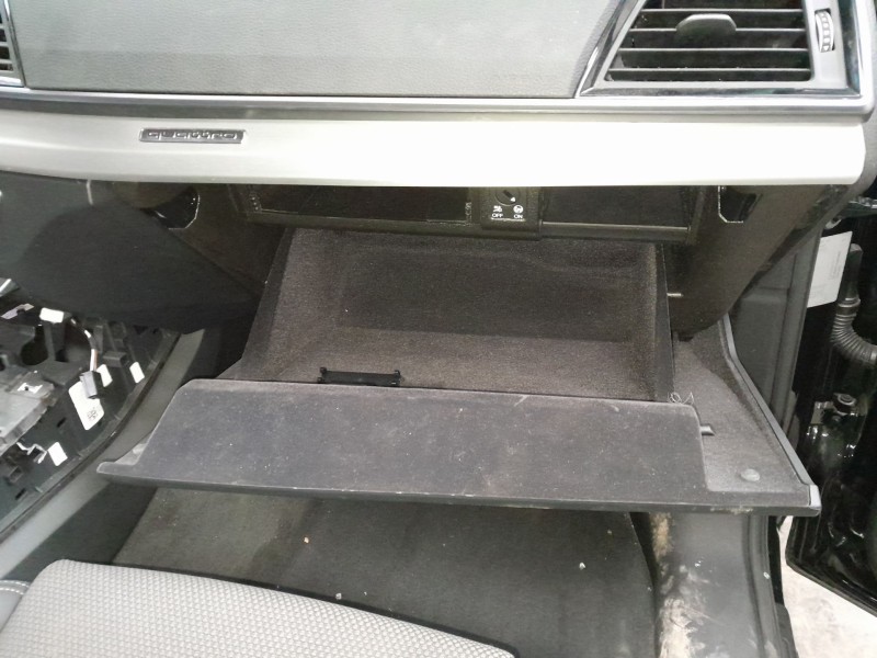 Recambio de guantera para audi q5 sportback (fyt) 45 tfsi quattro referencia OEM IAM   
