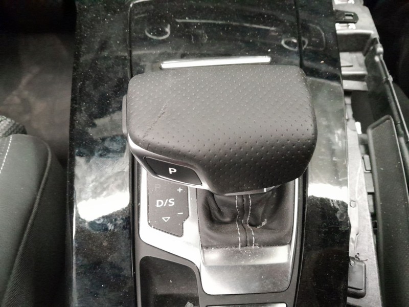 Recambio de palanca cambio para audi q5 sportback (fyt) 45 tfsi quattro referencia OEM IAM   