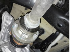 TRANSMISION TRASERA DERECHA 