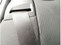 CINTURON SEGURIDAD TRASERO DERECHO 