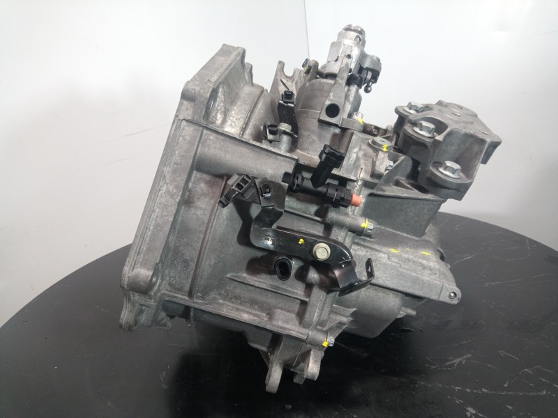Recambio de caja cambios para opel astra k lim. 5türig dynamic referencia OEM IAM M320LWQ  M1-A3-87