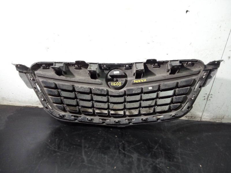 Recambio de rejilla delantera para opel mokka x excellence referencia OEM IAM   P2-A2-24