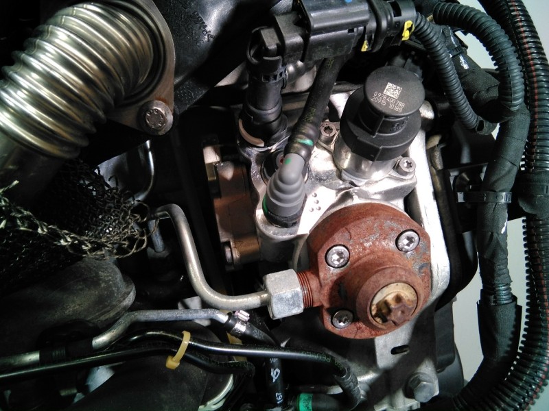 Recambio de motor completo para citroën c3 selection referencia OEM IAM 8HR  M1-B2-61