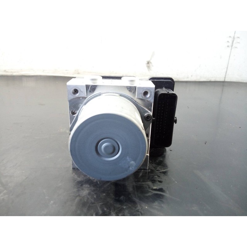 Recambio de abs para hyundai i20 trend referencia OEM IAM 0858922650 18010522266 P3-A8-28-4