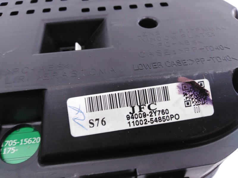 Recambio de cuadro instrumentos para hyundai ix35 tecno 2wd referencia OEM IAM 940092Y760 1100254850P0 E3-A3-34-3