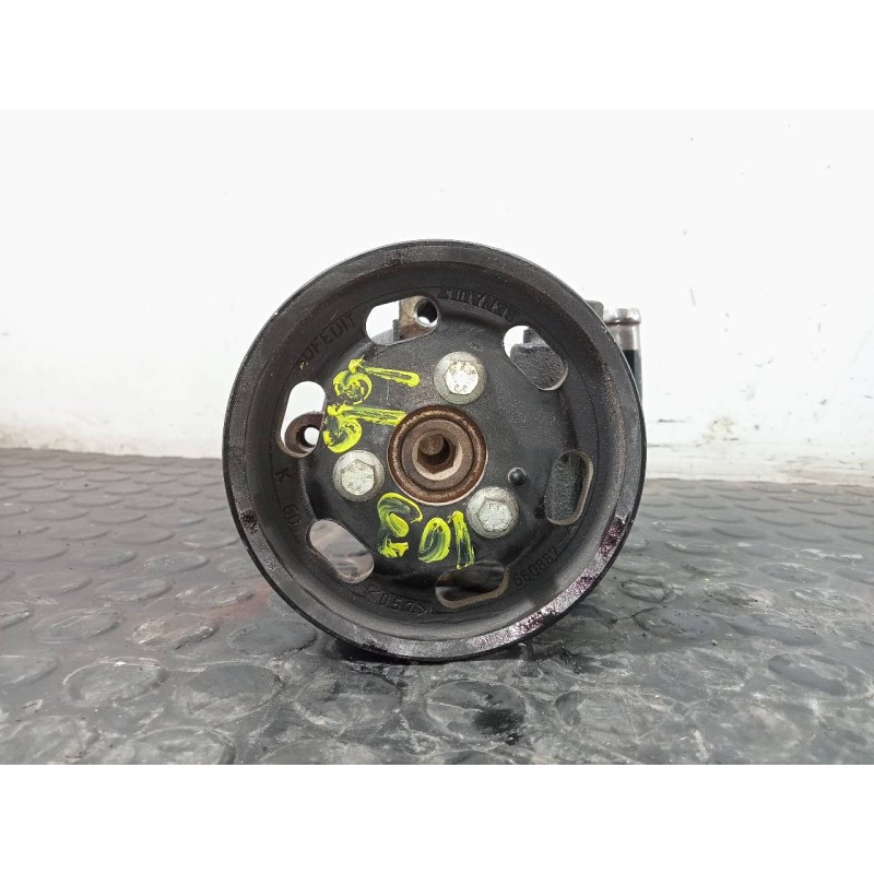 Recambio de bomba direccion para dacia sandero laureate referencia OEM IAM 8200886459C 26146324EF P3-B4-2-4