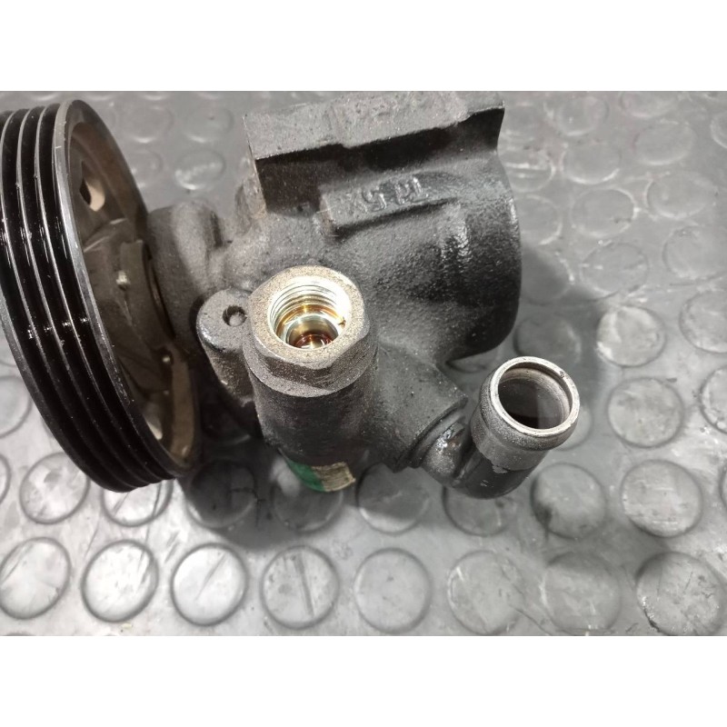 Recambio de bomba direccion para dacia sandero laureate referencia OEM IAM 8200886459C 26146324EF P3-B4-2-4