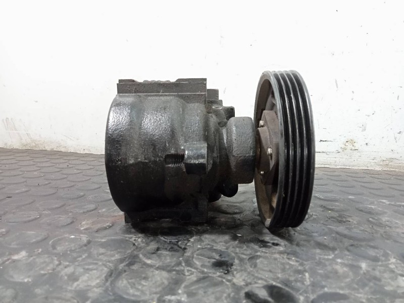 Recambio de bomba direccion para dacia sandero laureate referencia OEM IAM 8200886459C 26146324EF P3-B4-2-4
